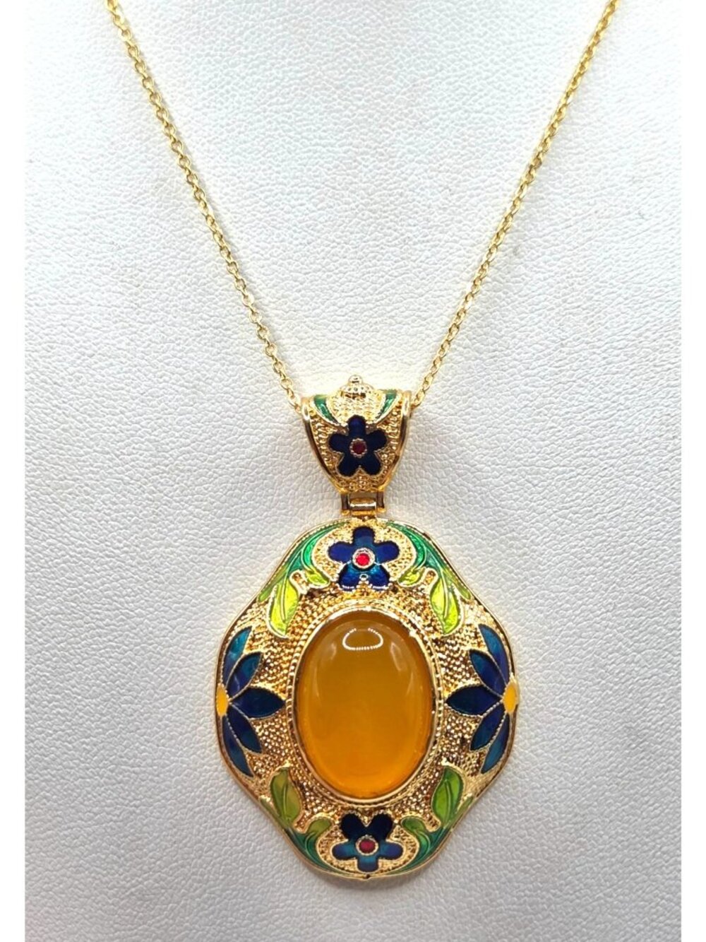 Gold Tone Enamel Necklace With Yellow Oval Stone & Floral Pendant